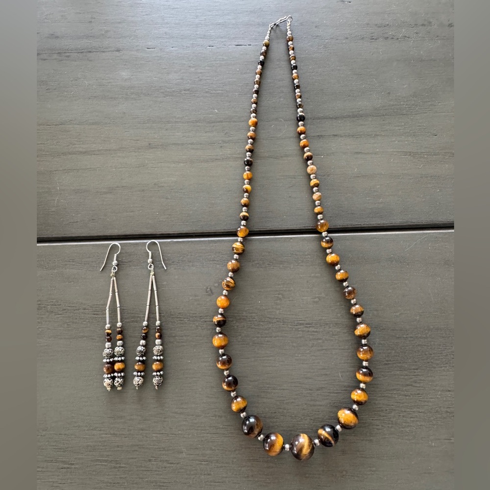 Tigers eye and sterling silver necklace and earrings